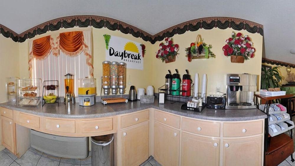 Days Inn By Wyndham Chipley Extérieur photo