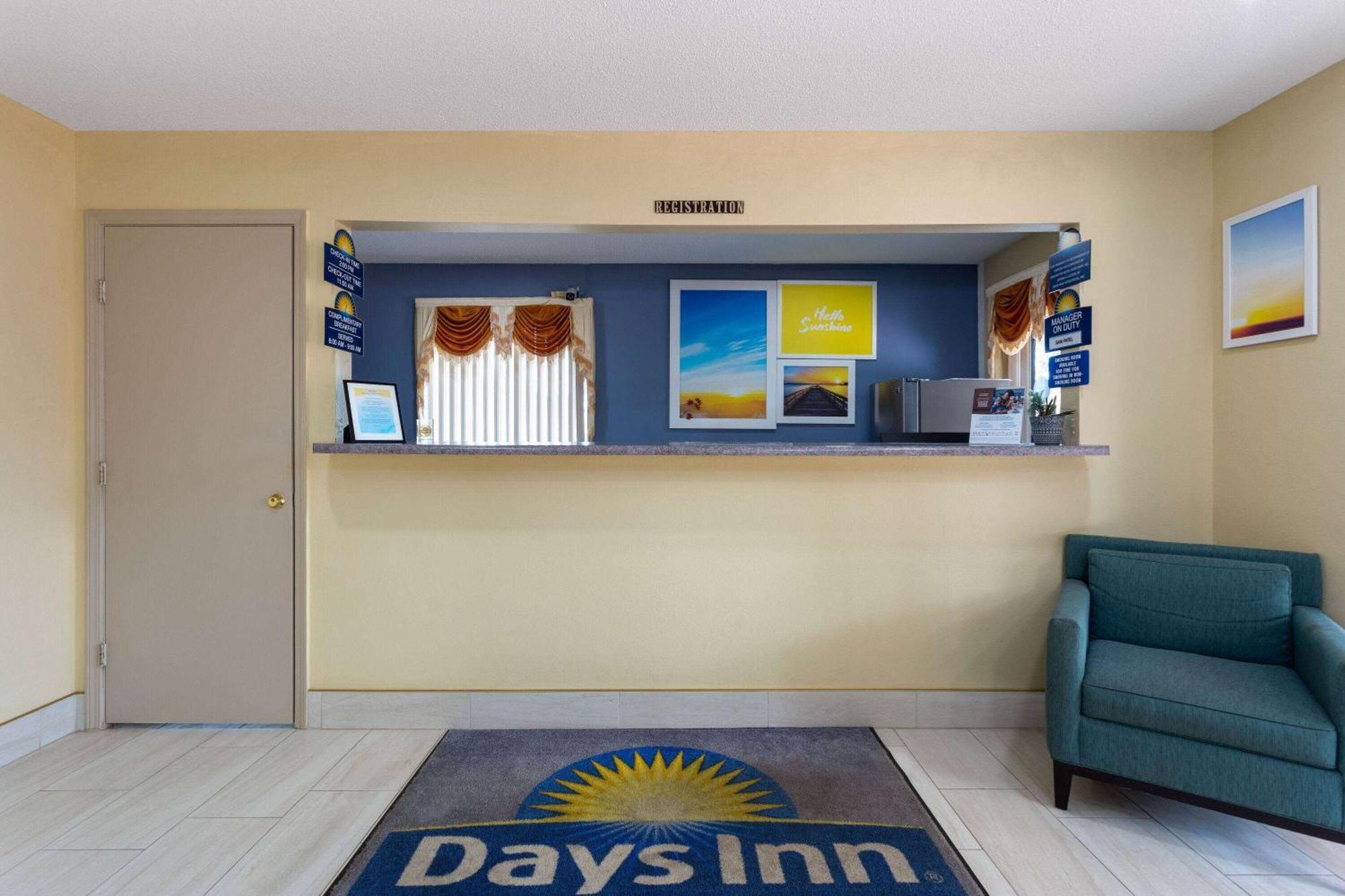 Days Inn By Wyndham Chipley Extérieur photo